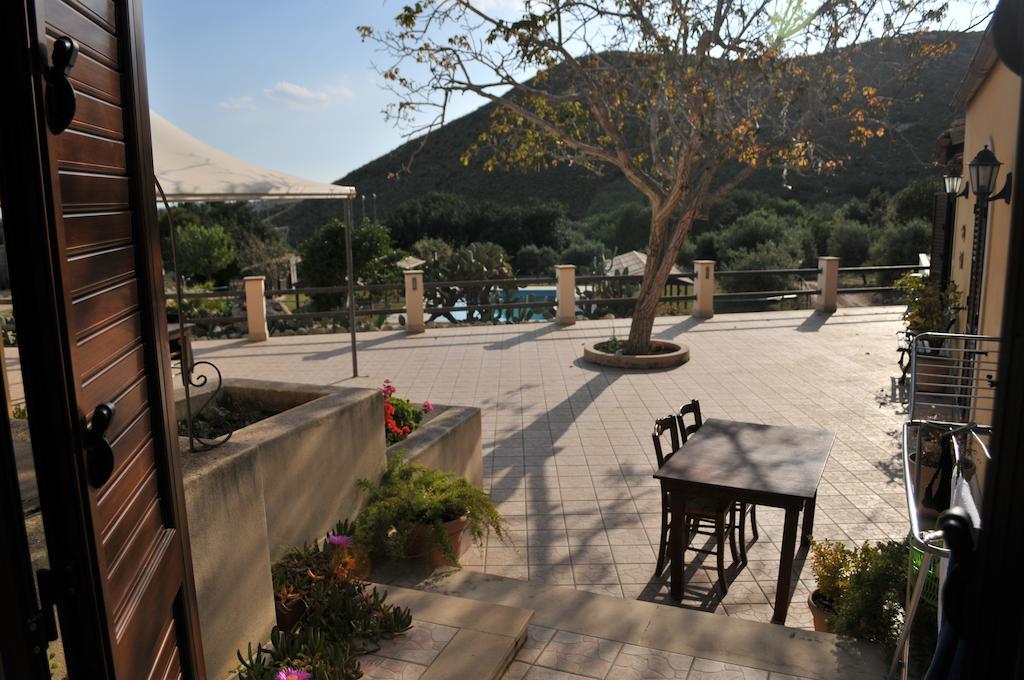 فيلا نوتوفي Agriturismo Timpa Del Sole المظهر الخارجي الصورة